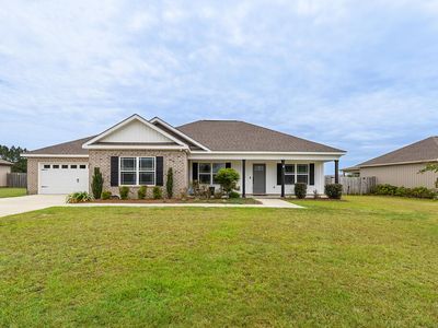 Property at 107 Tanglewood Dr, Headland, AL