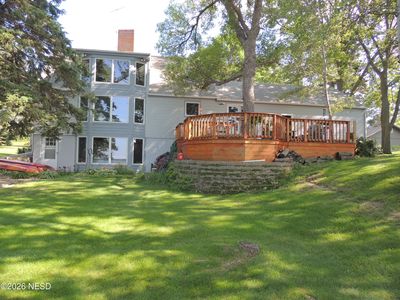 1008 S Lake Dr