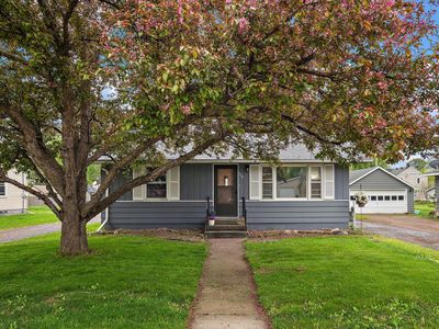 550 W 4th St