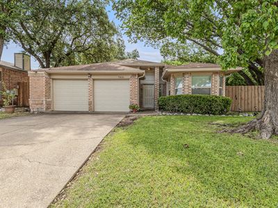 7810 Ivy Ln