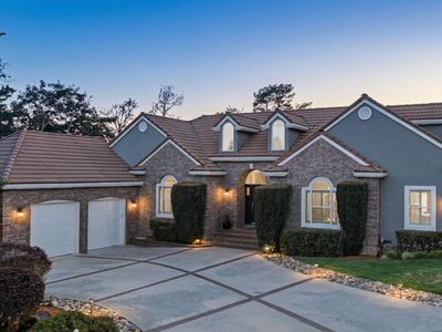 3395 Daffodil Ct