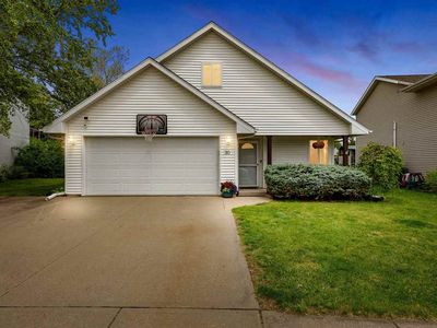 30 Augusta Ct