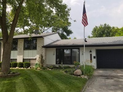 2120 Arapahoe Dr
