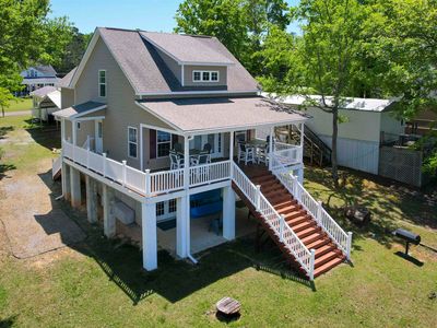 240 Saluda Waters Point