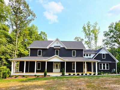 515 Noahs Landing Dr