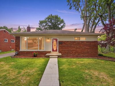 25036 Cathedral