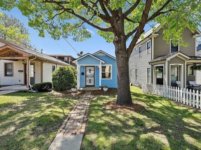 1323 7th Ave N