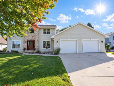 2141 Dorset Dr