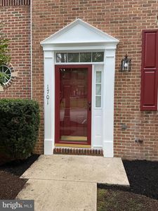 1701 Chinaberry Ct