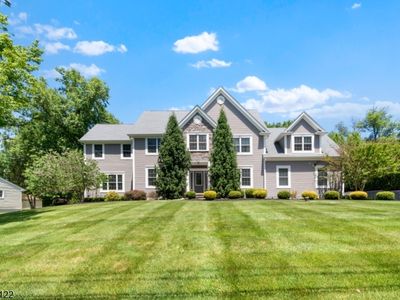 24 Claire Dr
