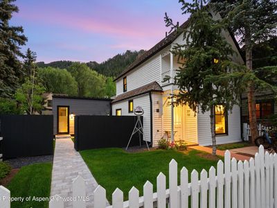 211 W Main St #101