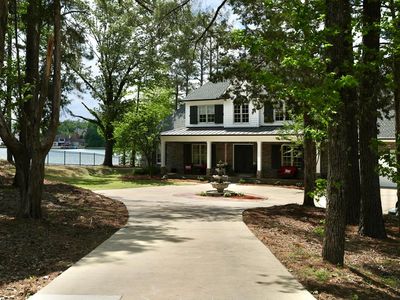 705 Davis Point