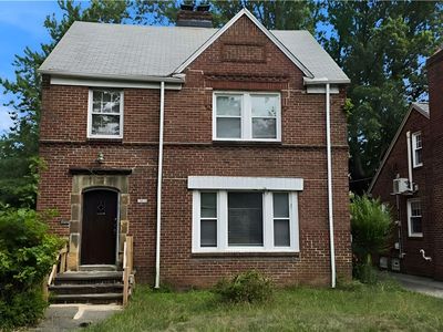 3531 Bainbridge Rd