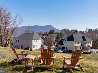 Property at 3741 Davis Rd, Penn Laird, VA