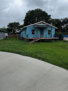 522 Grand Ave