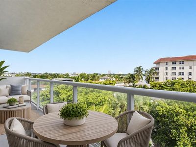 10000 W Bay Harbor Dr APT 501