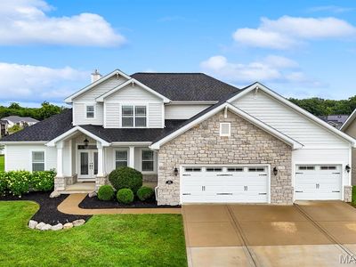 432 Flagstone Pass Dr
