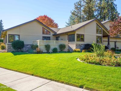 815 N Chisholm Ct