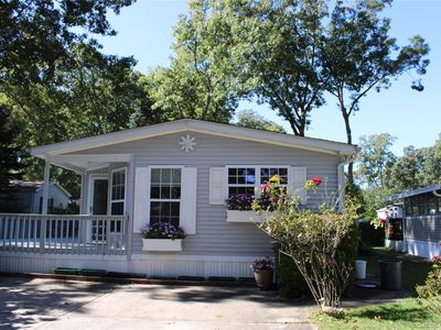 1661 Old Country Road #77