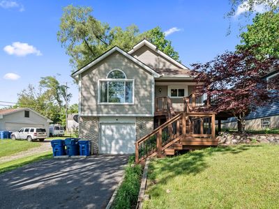 1008 Beachland Blvd