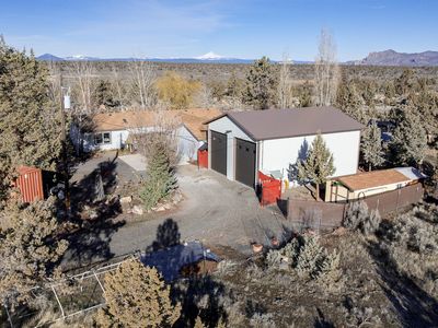 16065 SW Twin Lakes Rd