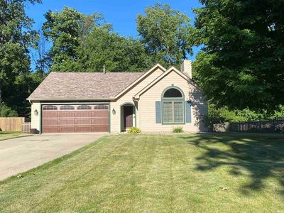 6224 Greenock Pl