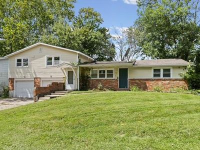 6001 N Teresa Dr #A & B