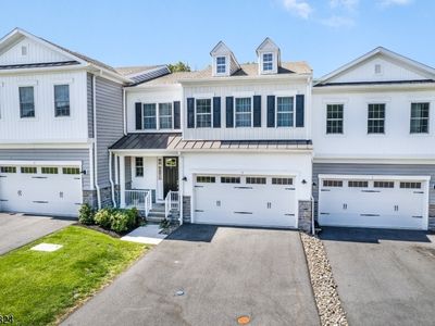 3 Hillandale Dr