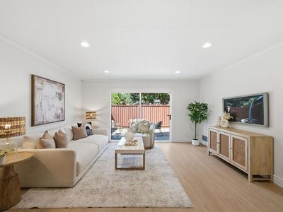 1081 Reed Ave APT B