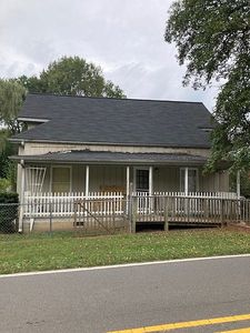 508 Fairview Rd