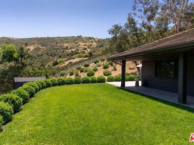 6 Buckskin Ct