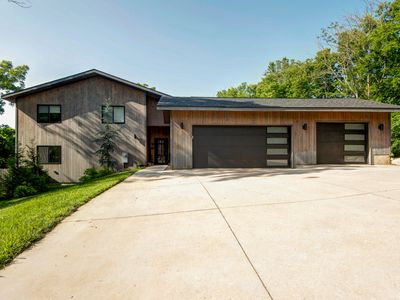 5216 S Farm Road 137