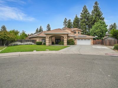 1945 Foxtail Ct