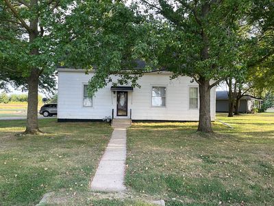 132 Maple St