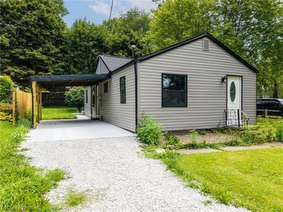419 Celia Ave