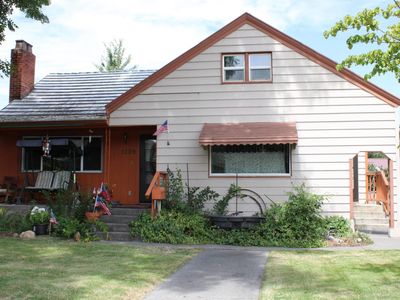 1305 12th Ave