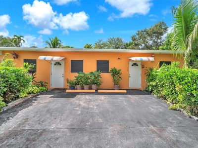 Property at 460 NE 132nd St, North Miami, FL