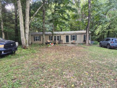 1800 Goldston Springs Rd