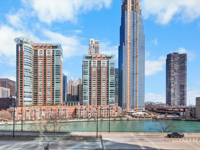 420 E Waterside Dr Unit 2303