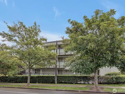 2334 Thorndyke Ave W #102