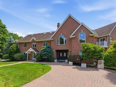 90 Mountwood Rd