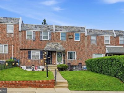 1509 E Howell St