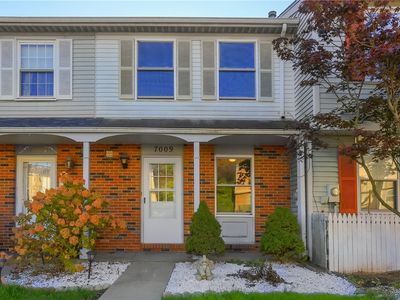 Property at 7009 Lafayette Sq, Aliquippa, PA