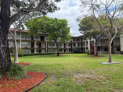151 SW 135th Ter APT T306