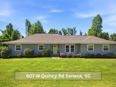 607 W Quincy Rd