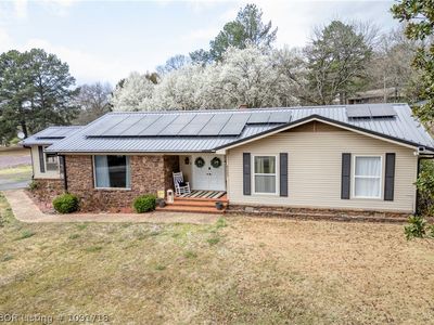 6323 Lock And Dam Rd