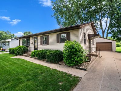 2115 W 34th St