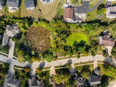 Property at 1080 Westberry Ct, Lake Zurich, IL