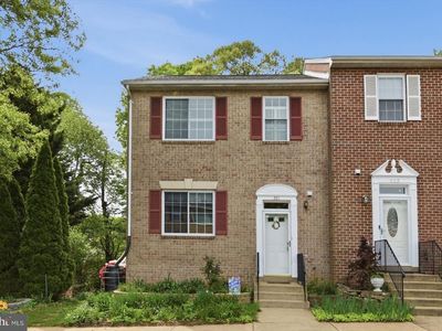 221 Beacon Dr