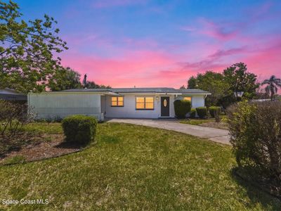 1395 Ashwood Dr